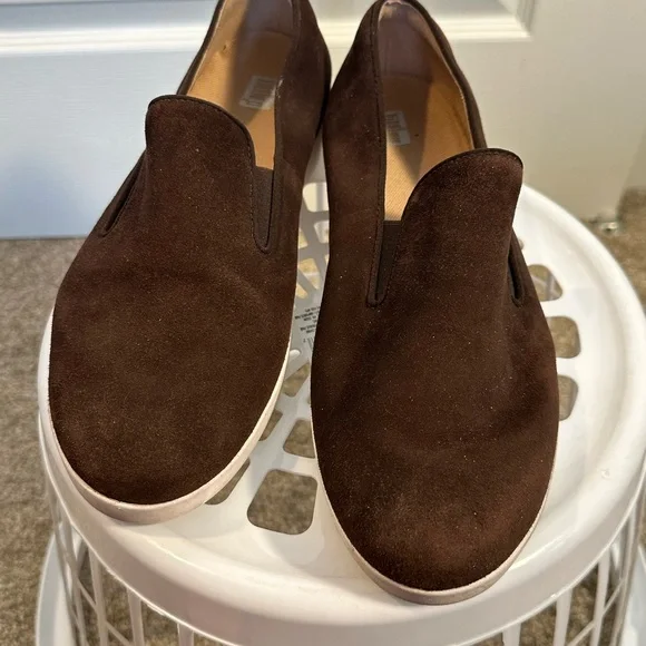 Women’s FitFlop Brown Slip-On Shoes - Picture 2 of 6